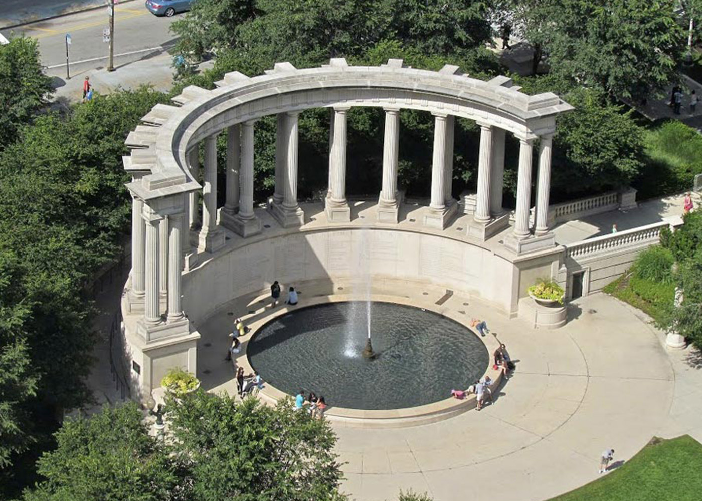 Millennium Monument at Wrigley Square | Millennium Park Foundation